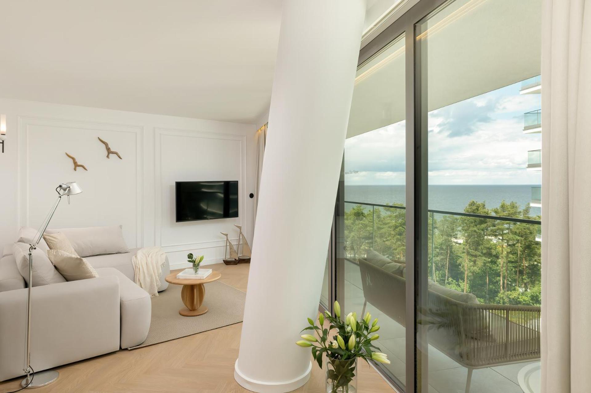 Wave 5th Floor Dream View Apartment